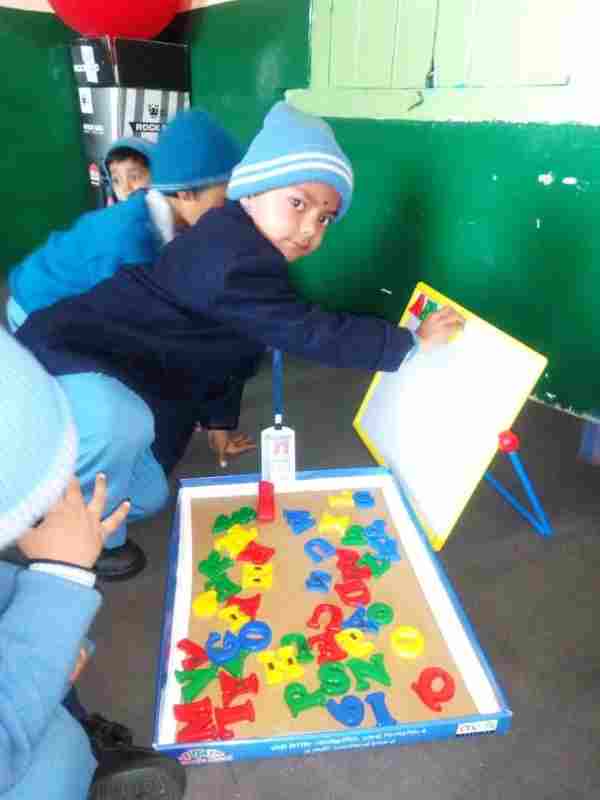 K.D. Admission started in Memorial Public School, Almora, opportunity for excellent education from play group to 8